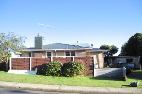 Photo of property in 2 Riwai Street, Paraparaumu, 5032