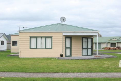 Photo of property in 13 Park Lane, Whitianga, 3510