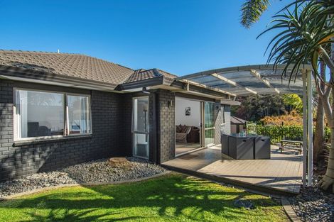 Photo of property in 194 Castlewold Drive, Bethlehem, Tauranga, 3110