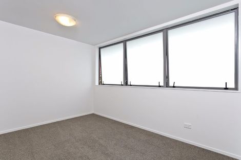 Photo of property in 8/26 Railway Street West, Papakura, 2110