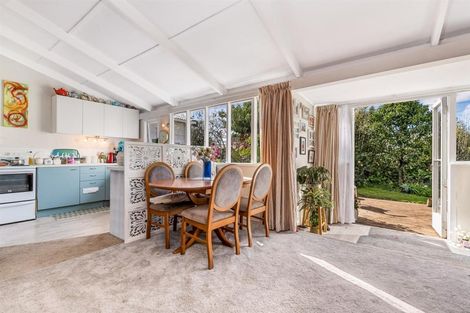 Photo of property in 11 Orere Point Road, Orere Point, Papakura, 2585