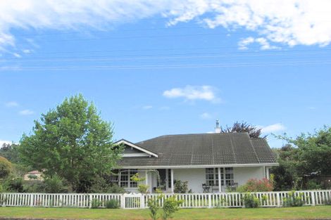 Photo of property in 19 Solander Street, Tolaga Bay, 4077