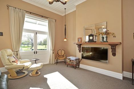 Photo of property in 66 Lincoln Street, Ashhurst, 4810