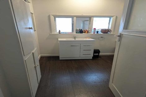 Photo of property in 10 Idris Road, Fendalton, Christchurch, 8052