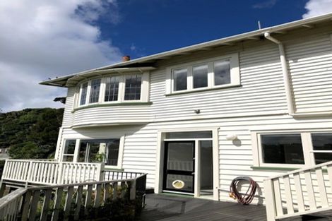 Photo of property in 19 Mallam Street, Karori, Wellington, 6012