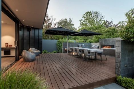 Photo of property in 138a Fendalton Road, Fendalton, Christchurch, 8052