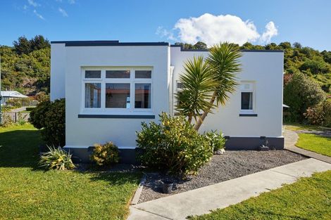 Photo of property in 18 Yarmouth Street, Kaikoura, 7300