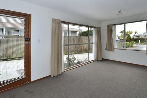 Photo of property in 1/63 Geraldine Street, Edgeware, Christchurch, 8013