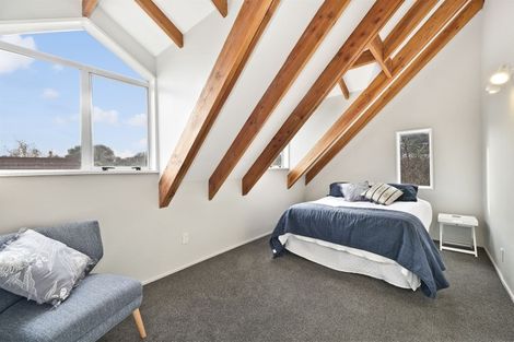 Photo of property in 18 Hillsborough Terrace, Hillsborough, Christchurch, 8022