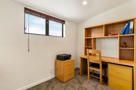 Photo of property in 215b Pembroke Road, Wilton, Wellington, 6012