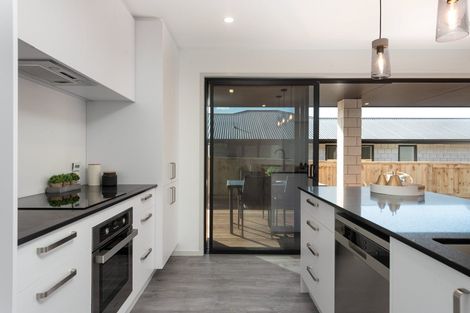 Photo of property in 23 Kiritiana Close, Pyes Pa, Tauranga, 3112