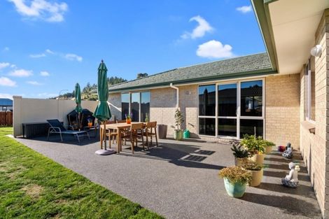 Photo of property in 1 Turner Place, Wakefield, 7025