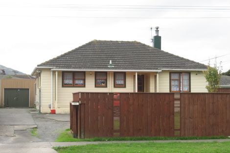 Photo of property in 154 Oxford Terrace, Epuni, Lower Hutt, 5011