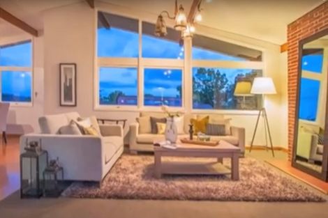 Photo of property in 1/14 Grassways Avenue, Pakuranga, Auckland, 2010