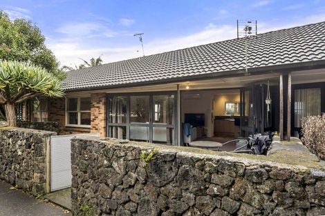 Photo of property in 2/7 Ellerton Road, Mount Eden, Auckland, 1024