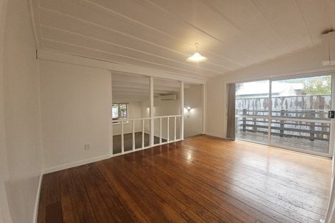 Photo of property in 35 Weymouth Street, New Plymouth, 4310