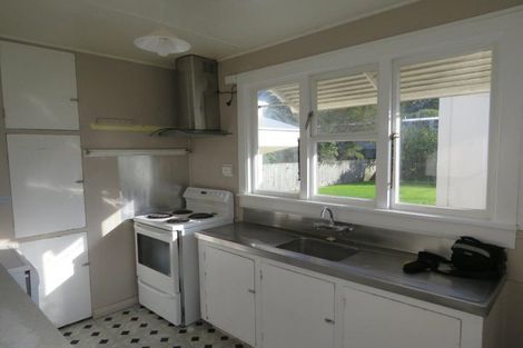 Photo of property in 40 Hine Street, New Plymouth, 4310