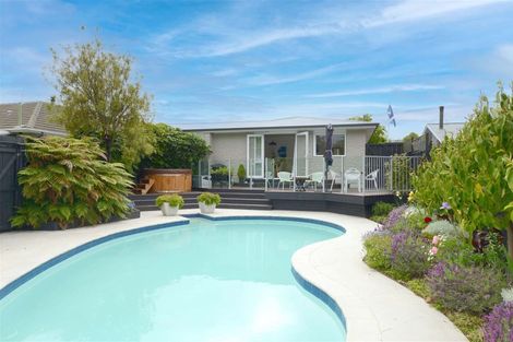 Photo of property in 34 Waipara Street, Cracroft, Christchurch, 8025