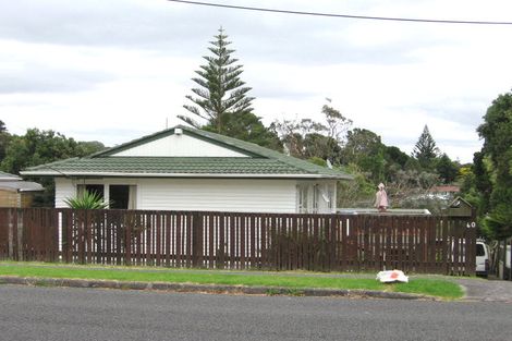 Photo of property in 60 Stanley Road, Glenfield, Auckland, 0629