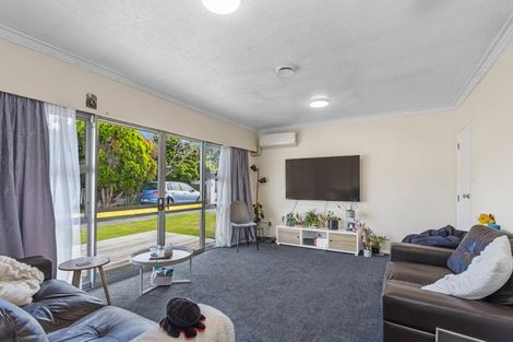 Photo of property in 1/191 Waimairi Road, Ilam, Christchurch, 8041