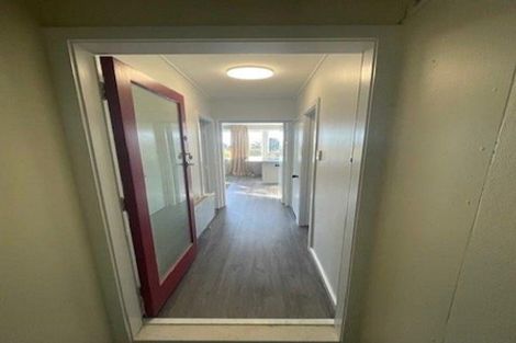 Photo of property in 4 Raroa Road, Kelburn, Wellington, 6012