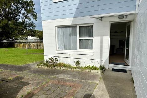 Photo of property in 16 Keldale Place, Forrest Hill, Auckland, 0620