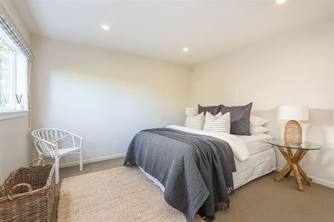 Photo of property in 52 Saint Andrews Hill Road, Mount Pleasant, Christchurch, 8081