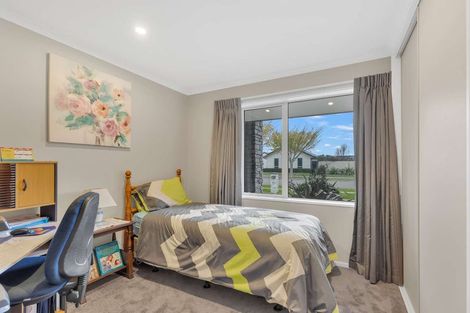 Photo of property in 15 Sutherland Drive, Kaiapoi, 7630