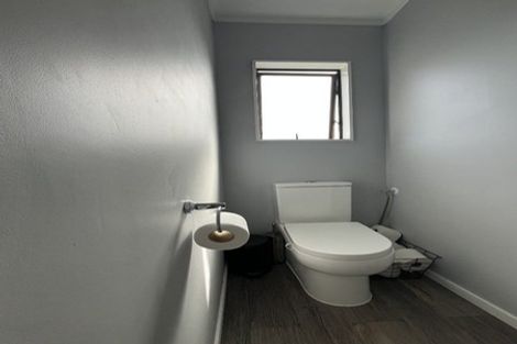 Photo of property in 58 Albatross Close, Whitby, Porirua, 5024