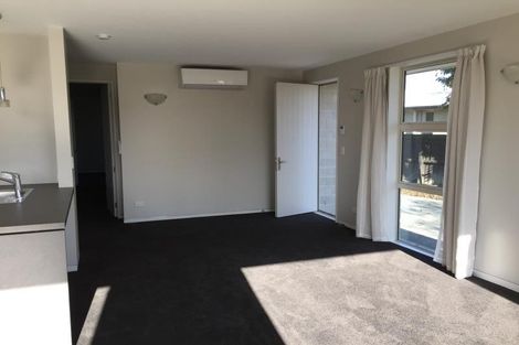 Photo of property in 78 Farquhars Road, Redwood, Christchurch, 8051
