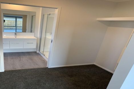 Photo of property in 225 Te Okuroa Drive, Papamoa, 3118