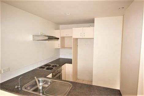 Photo of property in 17/30 John Jennings Drive, Oteha, Auckland, 0632