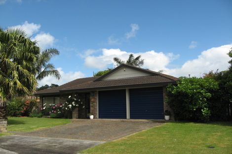 Photo of property in 3 Gaylord Place, Conifer Grove, Takanini, 2112