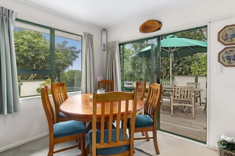 Photo of property in 5 Zachary Place, Welcome Bay, Tauranga, 3112