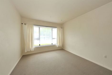 Photo of property in 8 Dalton Place, Burnside, Christchurch, 8053