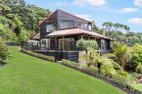 Photo of property in 20 Berridge Road, Muriwai, Waimauku, 0881