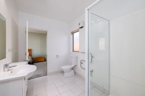 Photo of property in 39 Streamside Court, Woolston, Christchurch, 8062