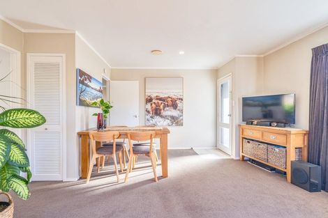 Photo of property in 329 Triangle Road, Massey, Auckland, 0614