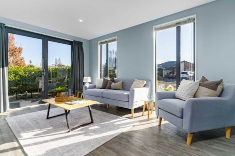 Photo of property in 43 Bradwell Crescent, Halswell, Christchurch, 8025