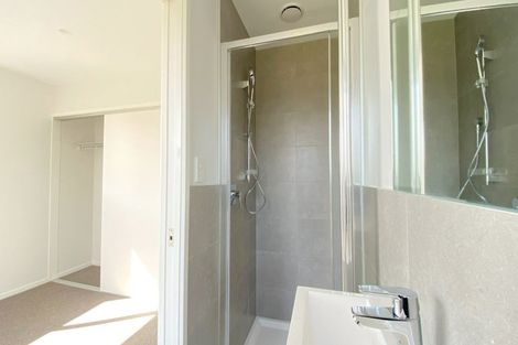 Photo of property in 11d Kelburn Lane, Mangere, Auckland, 2022