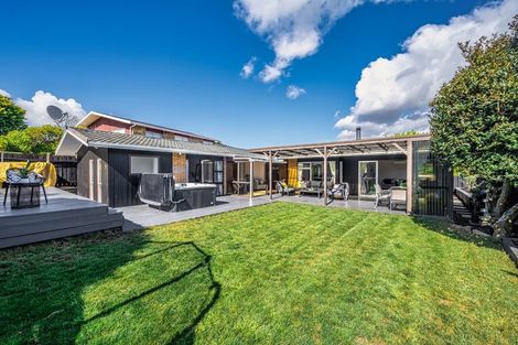 Photo of property in 5 Belmere Rise, Farm Cove, Auckland, 2012