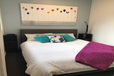 Photo of property in The Wellingtonian, 5d/120 The Terrace, Wellington Central, Wellington, 6011