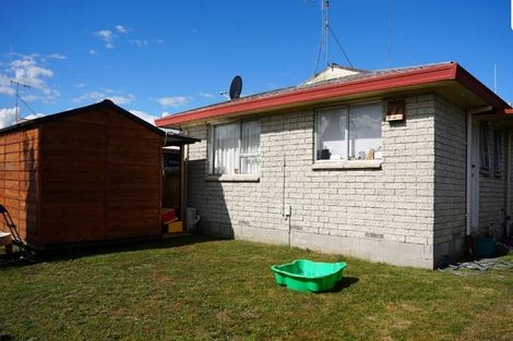 Photo of property in 8 Leslie Place, Deanwell, Hamilton, 3206