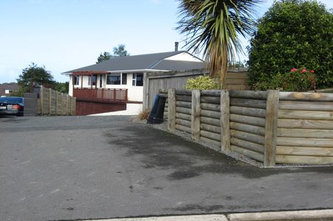 Photo of property in 11 Craddock Place, Waldronville, Dunedin, 9018