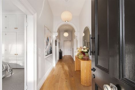 Photo of property in 52 Office Road, Merivale, Christchurch, 8014