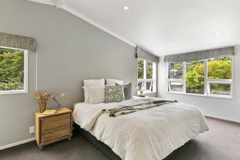 Photo of property in 17a Delhi Crescent, Khandallah, Wellington, 6035