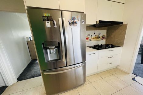 Photo of property in 391 Roscommon Road, Clendon Park, Auckland, 2103