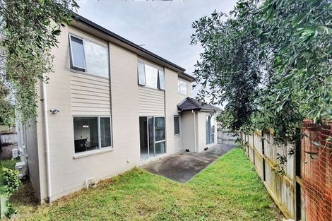 Photo of property in 7 Andy Crescent, Flat Bush, Auckland, 2016
