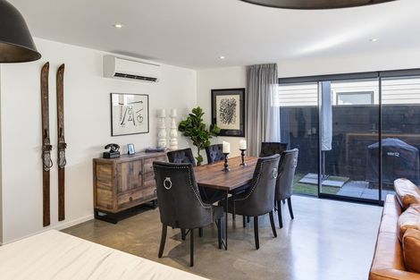 Photo of property in 30 Flynn Lane, Arrowtown, 9302