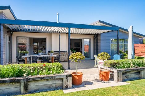 Photo of property in 4 Sunnyside Lane, Wanaka, 9305
